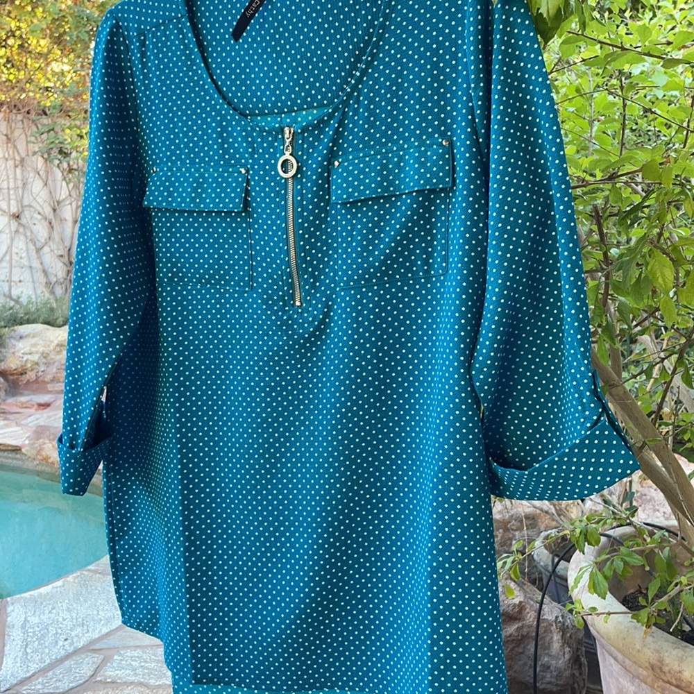 Turquoise Polka Dot, 1/4 Zip-Up, Top, Blouse, 3/4 Sleeve, Silver Trim, Medium